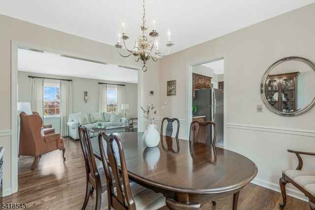 8 Beechwood Rd, Bernards Twp., NJ 07920
