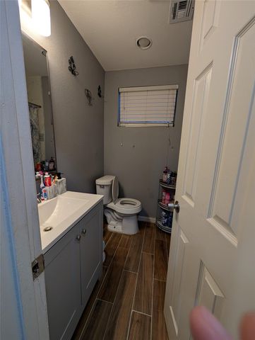 4822 Dalmatian Drive, South Houston, TX 77045