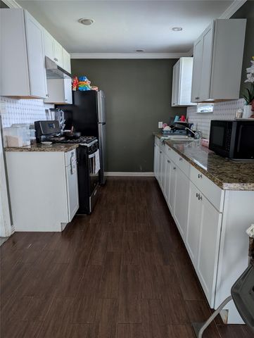 4822 Dalmatian Drive, South Houston, TX 77045