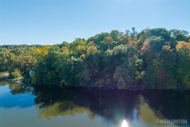 6811 Burger Drive, Grand Rapids, MI 49546