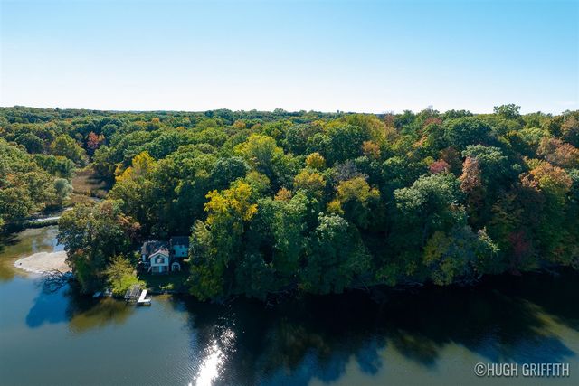 6811 Burger Drive, Grand Rapids, MI 49546