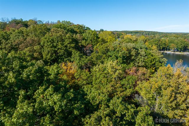 6811 Burger Drive, Grand Rapids, MI 49546