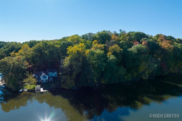 6811 Burger Drive, Grand Rapids, MI 49546