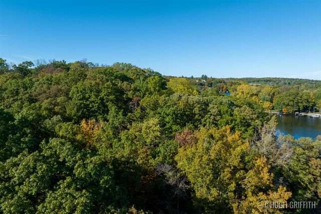 6811 Burger Drive, Grand Rapids, MI 49546