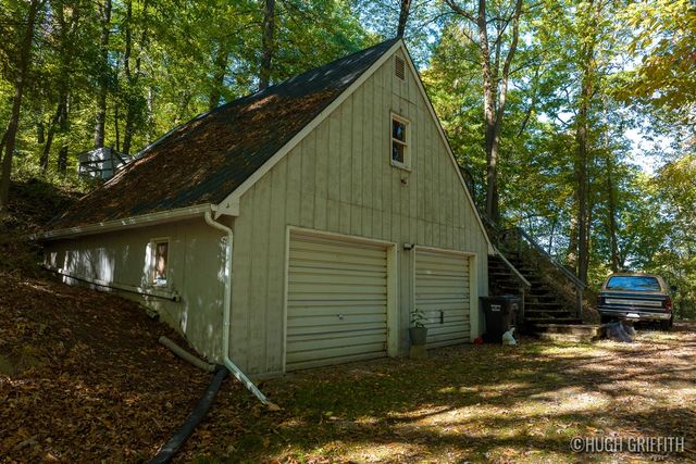 6811 Burger Drive, Grand Rapids, MI 49546
