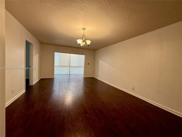 3048 E Sunrise Lakes Drive 217, Sunrise, FL 33322