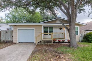 4434 Fir St, Corpus Christi, TX 78411