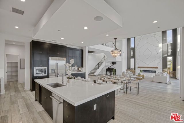 20248 W Willoughby Lane, Porter Ranch (los Angeles), CA 91326