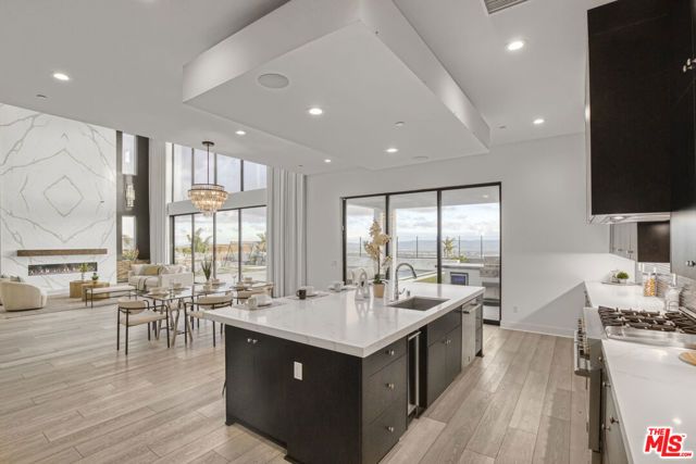 20248 W Willoughby Lane, Porter Ranch (los Angeles), CA 91326