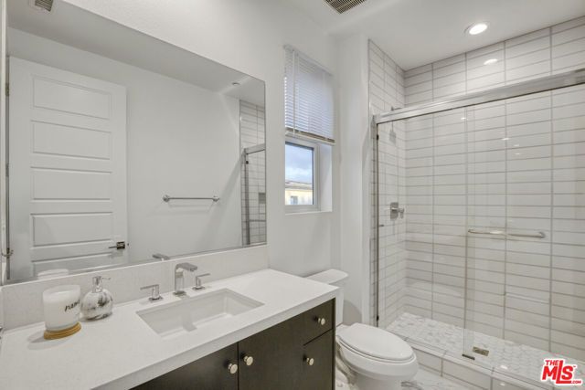 20248 W Willoughby Lane, Porter Ranch (los Angeles), CA 91326