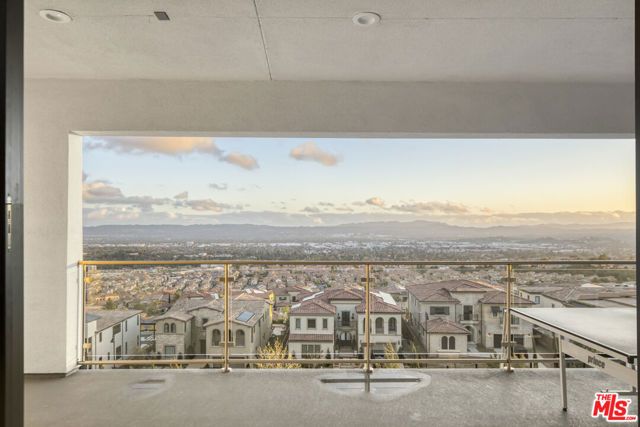 20248 W Willoughby Lane, Porter Ranch (los Angeles), CA 91326