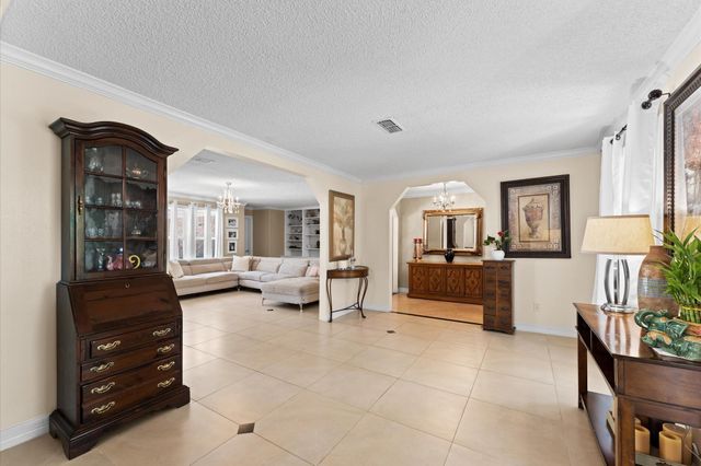 10807 Chimney Rock Road, Houston, TX 77096