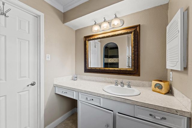 10807 Chimney Rock Road, Houston, TX 77096