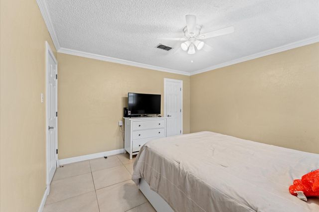 10807 Chimney Rock Road, Houston, TX 77096