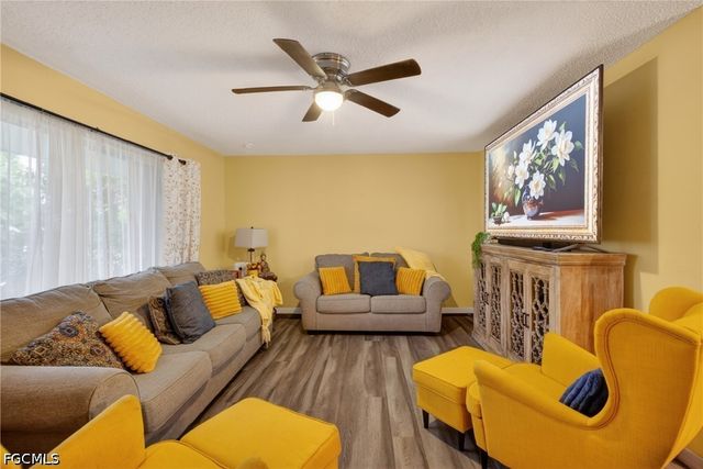 208 Redcliff AVE, Lehigh Acres, FL 33936