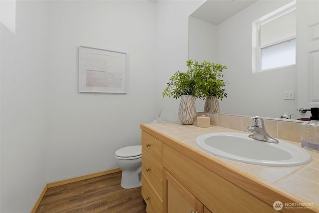 27912 31st Place S, Auburn, WA 98001