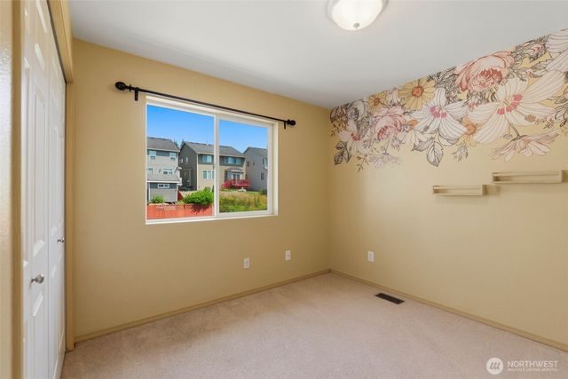 27912 31st Place S, Auburn, WA 98001