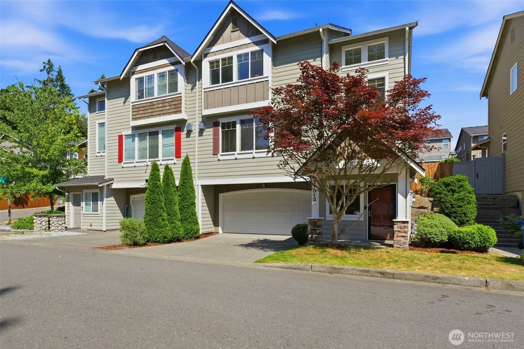 27912 31st Place S, Auburn, WA 98001