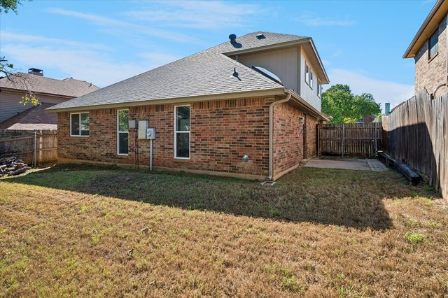 1476 Hampton Road, Grapevine, TX 76051