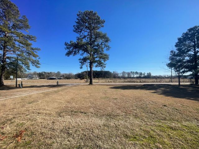 490 Circle M Rd., Longs, SC 29568