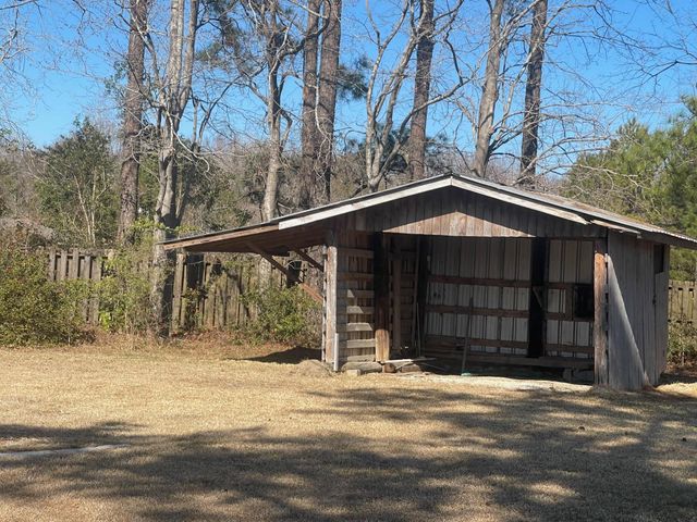 490 Circle M Rd., Longs, SC 29568