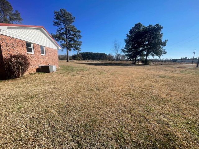 490 Circle M Rd., Longs, SC 29568