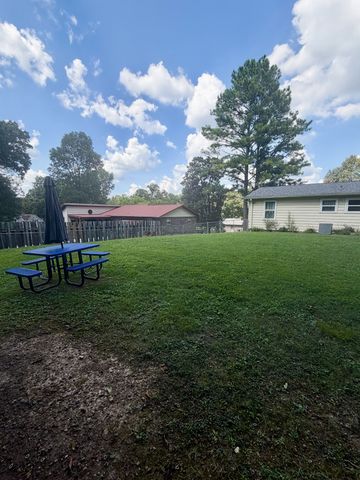 960 Forest Dr, SE, Cleveland, TN 37323