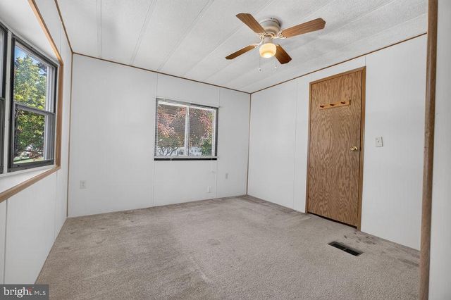 1000 SULKY RD, Wilmington, DE 19810