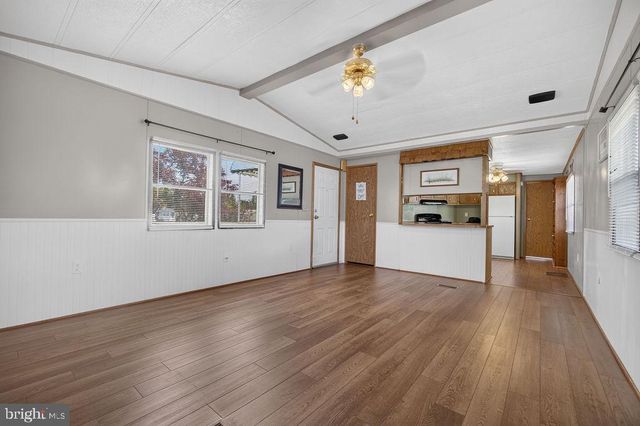 1000 SULKY RD, Wilmington, DE 19810