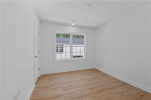 237 Howard Street NE 6, Atlanta, GA 30317