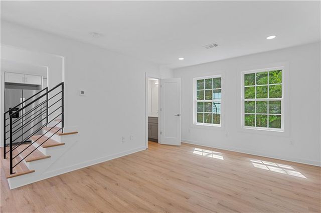 237 Howard Street NE 6, Atlanta, GA 30317
