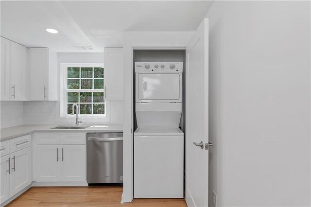 237 Howard Street NE 6, Atlanta, GA 30317