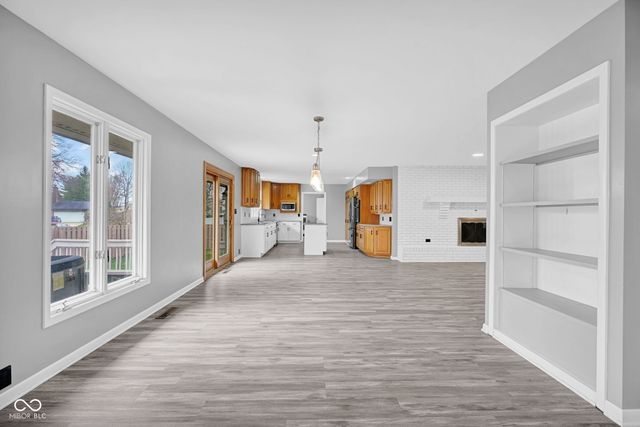 3805 Lakeside Drive, Columbus, IN 47203