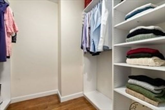 221 Freeman St 221, Brookline, MA 02446