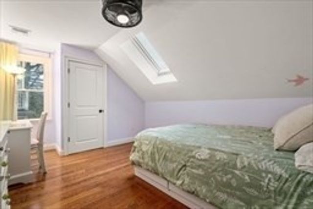 221 Freeman St 221, Brookline, MA 02446