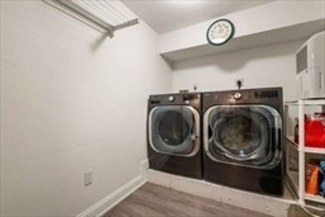 221 Freeman St 221, Brookline, MA 02446