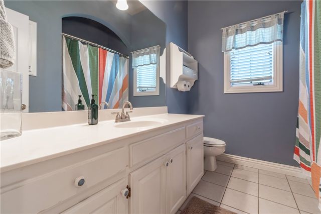 1559 Williams Way, Fayetteville, AR 72703