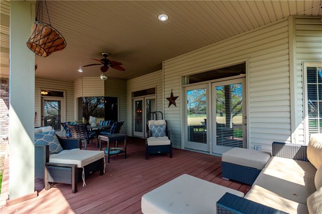 1559 Williams Way, Fayetteville, AR 72703