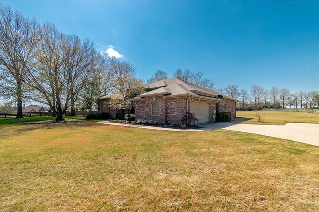 1559 Williams Way, Fayetteville, AR 72703