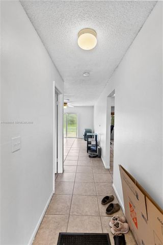 7690 SW 7th Ct, North Lauderdale, FL 33068