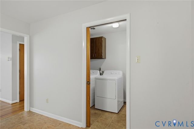 9812 Luscombe Ln, Henrico, VA 23228