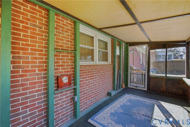 9812 Luscombe Ln, Henrico, VA 23228