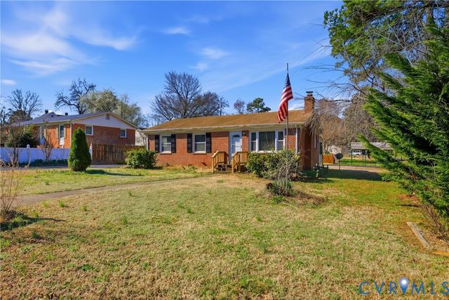 9812 Luscombe Ln, Henrico, VA 23228