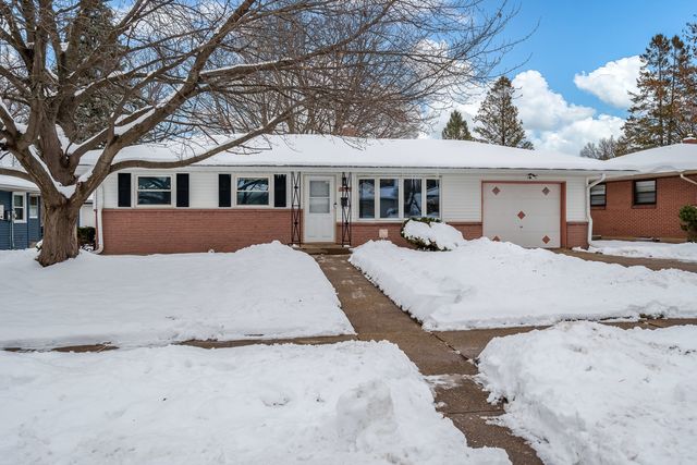 3308 WESLEYAN Avenue, Rockford, IL 61108