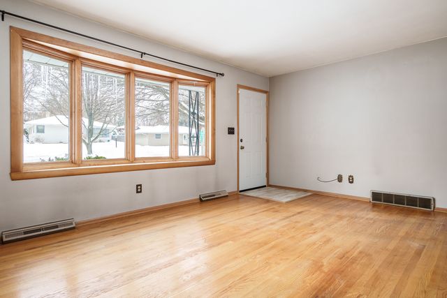 3308 WESLEYAN Avenue, Rockford, IL 61108