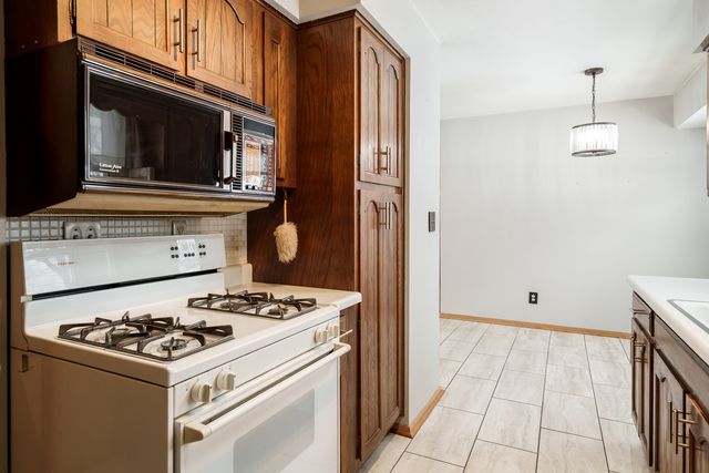 3308 WESLEYAN Avenue, Rockford, IL 61108