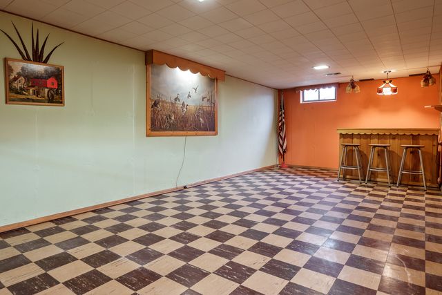 3308 WESLEYAN Avenue, Rockford, IL 61108