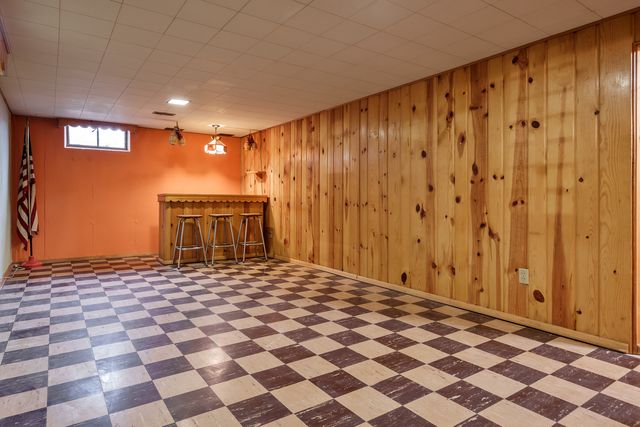 3308 WESLEYAN Avenue, Rockford, IL 61108