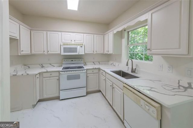 7830 Capps Ferry Road, Douglasville, GA 30135