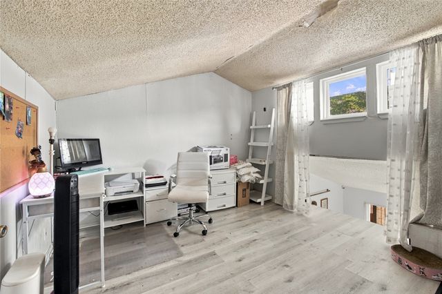 501 Hunters Glen Street, Lewisville, TX 75067
